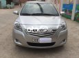 Toyota Vios MT 2011 - Bán Toyota Vios MT sản xuất 2011, màu bạc xe gia đình