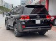 Toyota Land Cruiser VX V8 2016 - Bán ô tô Toyota Land Cruiser VX V8 sản xuất năm 2016, màu đen, nhập khẩu nguyên chiếc