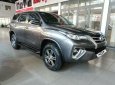 Toyota Fortuner MT 2018 - Cần bán lại xe Toyota Fortuner MT năm 2018, màu xám, giá chỉ 847 triệu