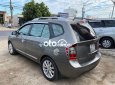 Kia Carens MT 2011 - Bán Kia Carens MT sản xuất 2011, màu xám xe gia đình