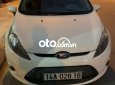 Ford Fiesta 2011 - Cần bán xe Ford Fiesta AT năm sản xuất 2011, màu trắng