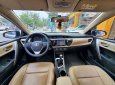 Toyota Corolla 2015 - Bán Toyota Corolla Altis 1.8G năm sản xuất 2015, màu bạc, thủ tục nhanh gọn giao xe ngay, giá cạnh tranh