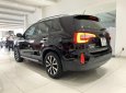 Kia Sorento 2016 - Bán Kia Sorento GATH năm 2016, màu đen, giá cạnh tranh