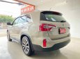 Kia Sorento CRDi 2015 - Xe Kia Sorento CRDi sản xuất năm 2015, màu vàng số tự động