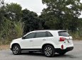 Kia Sorento CRDi 2016 - Bán ô tô Kia Sorento CRDi năm sản xuất 2016, màu trắng, giá 700tr