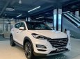 Hyundai Tucson 2021 - Hyundai Tucson 2022, tặng 12 tháng BHVC, tặng 100% phí dịch vụ, tặng full phụ kiện, hỗ trợ trả góp 85%