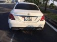 Mercedes-Benz C300  AMG 2016 - Cần bán lại xe Mercedes C300 AMG năm sản xuất 2016, màu trắng