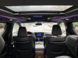 Toyota Alphard 2016 - Cần bán gấp Toyota Alphard Luxury năm 2016, màu đen, nhập khẩu