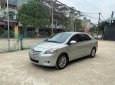 Toyota Vios E 2010 - Bán Toyota Vios E sản xuất năm 2010, màu bạc