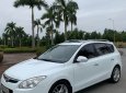 Hyundai i30 CW 2009 - Bán Hyundai i30 CW năm 2009, màu trắng, 290 triệu