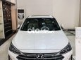 Hyundai Elantra  AT 2021 - Bán xe Hyundai Elantra AT sản xuất năm 2021, màu trắng, xe nhập, 500tr