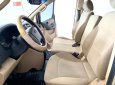 Hyundai Starex  2.4MT 2009 - Cần bán gấp Hyundai Starex 2.4MT năm sản xuất 2009 xe gia đình, 335tr