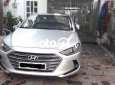 Hyundai Elantra AT 2016 - Bán Hyundai Elantra AT sản xuất năm 2016, màu bạc, xe nhập