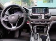 Honda Accord 2020 - Bán Honda Accord 2.0AT năm sản xuất 2020, màu đen, xe nhập