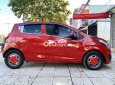 Chevrolet Spark LT 2017 - Cần bán Chevrolet Spark LT sản xuất năm 2017, màu đỏ, nhập khẩu nguyên chiếc