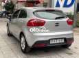 Kia Rio 1.4 AT hatchback 2011 - Cần bán lại xe Kia Rio 1.4 AT hatchback sản xuất năm 2011, màu bạc, nhập khẩu