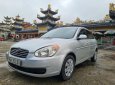 Hyundai Accent 1.4MT 2009 - Cần bán xe Hyundai Accent 1.4MT năm sản xuất 2009, màu bạc, giá tốt