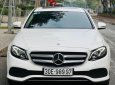 Mercedes-Benz E250 2017 - Cần bán xe Mercedes-Benz E250 sản xuất năm 2017, màu trắng