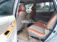 Toyota Innova  G 2010 - Bán Toyota Innova G năm 2010, màu bạc xe gia đình, 278 triệu