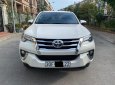 Toyota Fortuner 2.8V AT 4x4 2019 - Cần bán lại xe Toyota Fortuner 2.8V AT 4x4 năm sản xuất 2019, màu trắng