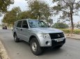 Mitsubishi Pajero V93 3.0MT 2009 - Cần bán xe Mitsubishi Pajero V93 3.0MT năm sản xuất 2009, màu bạc số sàn, giá 285tr