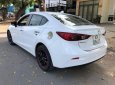 Mazda 3 2017 - Bán Mazda 3 1.5L Sedan sản xuất 2017, màu trắng, hàng siêu siêu lướt hiếm có chiếc thứ 2, hoàn trả 100% nếu sai cam kết
