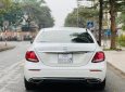 Mercedes-Benz E250 2017 - Cần bán xe Mercedes-Benz E250 sản xuất năm 2017, màu trắng