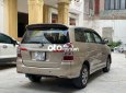 Toyota Innova E  2015 - Bán ô tô Toyota Innova E năm sản xuất 2015, màu vàng cát