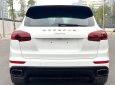 Porsche Cayenne 2016 - Bán ô tô Porsche Cayenne bản tiêu chuẩn sản xuất năm 2016, màu trắng, xe nhập, tên tư nhân một chủ từ mới