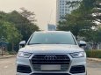 Audi Q5 2.0AT 2017 - Cần bán xe Audi Q5 2.0AT sản xuất 2017, màu trắng, nhập khẩu nguyên chiếc chính chủ