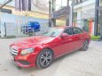 Mercedes-Benz E class E180 2019 - Cần bán xe Mercedes-Benz E180 sản xuất 2019, màu đỏ, nội thất đen