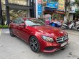 Mercedes-Benz E class E180 2019 - Cần bán xe Mercedes-Benz E180 sản xuất 2019, màu đỏ, nội thất đen