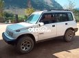 Suzuki Vitara MT 1993 - Cần bán gấp Suzuki Vitara MT năm sản xuất 1993, màu trắng, nhập khẩu nguyên chiếc xe gia đình