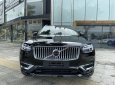 Volvo XC90 2022 - Màu đen, xe nhập khẩu nguyên chiếc Thuỵ Điển, dòng xe an toàn nhất thế giới