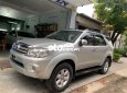 Toyota Fortuner 2.5G 4x2MT 2010 - Cần bán gấp Toyota Fortuner 2.5G 4x2MT sản xuất năm 2010, màu bạc