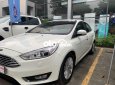 Ford Focus   Titanium  2016 - Bán Ford Focus Titanium sản xuất năm 2016, màu trắng