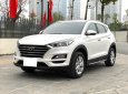 Hyundai Tucson   AT   2021 - Cần bán xe Hyundai Tucson AT sản xuất năm 2021, màu trắng  