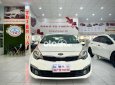 Kia Rio 2016 - Cần bán xe Kia Rio 1.4 AT Sedan sản xuất năm 2016, màu trắng, xe nhập