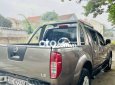 Nissan Navara LE 2.5 MT 2013 - Xe Nissan Navara LE 2.5 MT năm sản xuất 2013, màu nâu, nhập khẩu nguyên chiếc