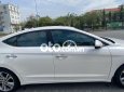 Hyundai Elantra AT 2019 - Bán Hyundai Elantra AT sản xuất 2019, màu trắng, 570tr