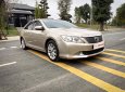 Toyota Camry 2014 - Màu vàng cát, mới 95% giá chỉ 645tr