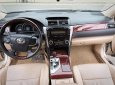 Toyota Camry 2014 - Màu vàng cát, mới 95% giá chỉ 645tr