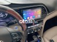 Hyundai Elantra 2.0AT 2019 - Cần bán Hyundai Elantra 2.0AT sản xuất 2019, màu trắng còn mới, giá tốt