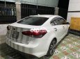 Kia Cerato 1.6MT 2018 - Bán ô tô Kia Cerato 1.6MT sản xuất 2018, màu trắng chính chủ