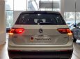 Volkswagen Tiguan 2022 - [Volkswagen Vũng Tàu ]Tiguan Luxury S 2022 màu Trắng, động cơ 2.0 Turbo, SUV 7 chỗ gầm cao cho gia đình, dẫn động 2 cầu
