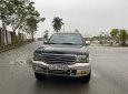 Ford Everest 2005 - Cần bán lại xe Ford Everest 2.5MT sản xuất năm 2005, màu đen, 212 triệu