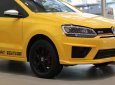 Volkswagen Polo 2016 - (Có video thực tế) Polo độ màu độc - Vàng trẻ trung - xe đức lướt Polo Hatchback mới 99% bảo hành chính hãng