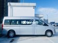 Toyota Hiace 2021 - Bán Toyota Hiace sản xuất 2021, màu bạc, nhập khẩu nguyên chiếc