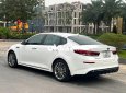 Kia Optima 2.0 GAT Luxury 2021 - Bán Kia Optima 2.0 GAT Luxury sản xuất 2021, màu trắng 