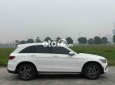 Mercedes-Benz GLC  GLC300 AMG 2020 - Bán Mercedes GLC300 AMG sản xuất 2020, màu trắng